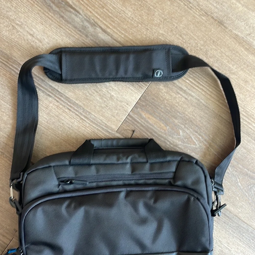 Dell Pro Briefcase 15 (Brand New)